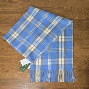 NWT HOUSE OF TWEED SCOTLAND LIGHT BLUE PLAID SCARF